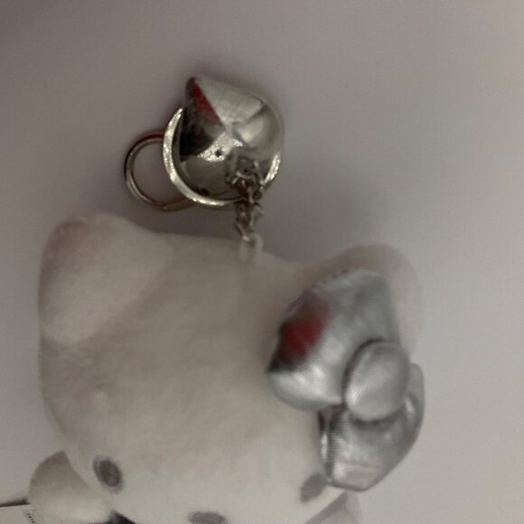 New Korean Hello Kitty Sanrio Plush Keychain Silver Metallic Bag Charm 5" - Picture 3 of 12